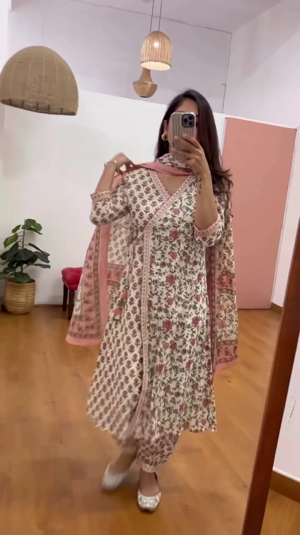 Elegant Handblock Floral Printed Cotton Anarkali Suit Set with Gota Detailing, Tassel Accents, Pleated Pants and Soft Cotton Dupatta – Perfect for Festive, Casual, or Daytime Traditional Wear