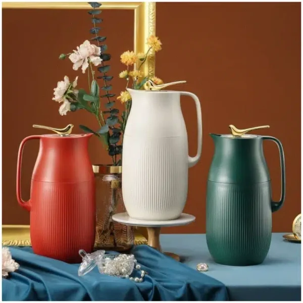 Hot Giant Minimalist Insulated Thermos